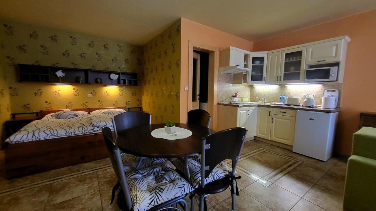 Selfness Roznava Apart otel Dış mekan fotoğraf