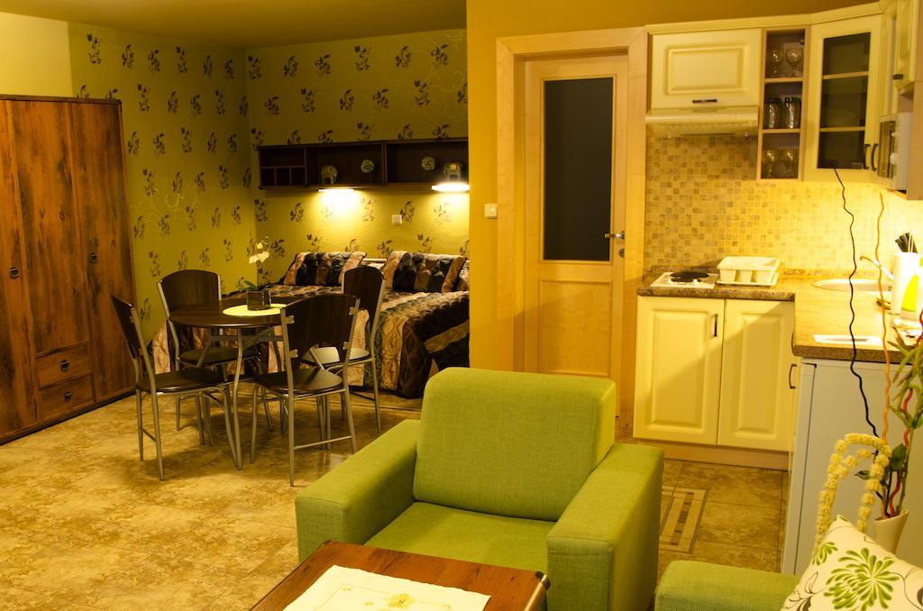 Selfness Roznava Apart otel Oda fotoğraf
